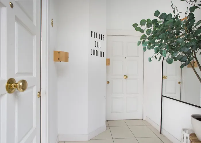 Apartment Puerta Del Camino 7 *